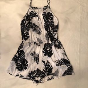 Black and white rompers
